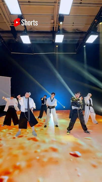 Hooray🥳 #StrayKids #스트레이키즈 #KARMA #CEREMONY #CEREMONYchallenge #StrayKidsComeback