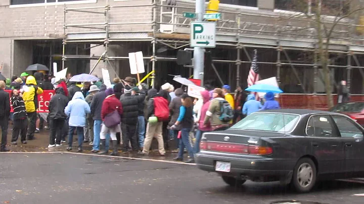 Occupy Eugene  - November 17, 2011 #5 - Raw Video ...