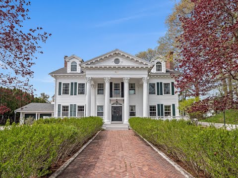 431 Michigan Ave, Charlevoix, MI home video tour