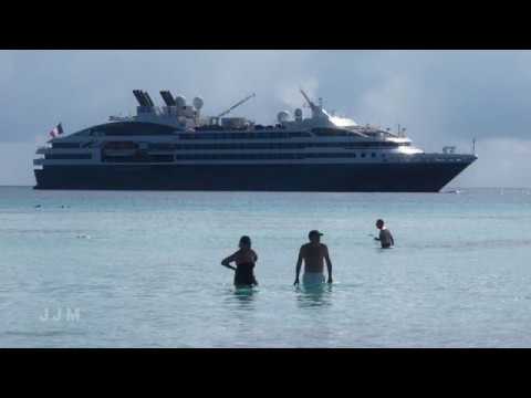 A BORD DU BOREAL (1/2) - De Tahiti à l'île de Pâques