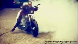 Harley-Davidson FXSB Breakout Burnouts