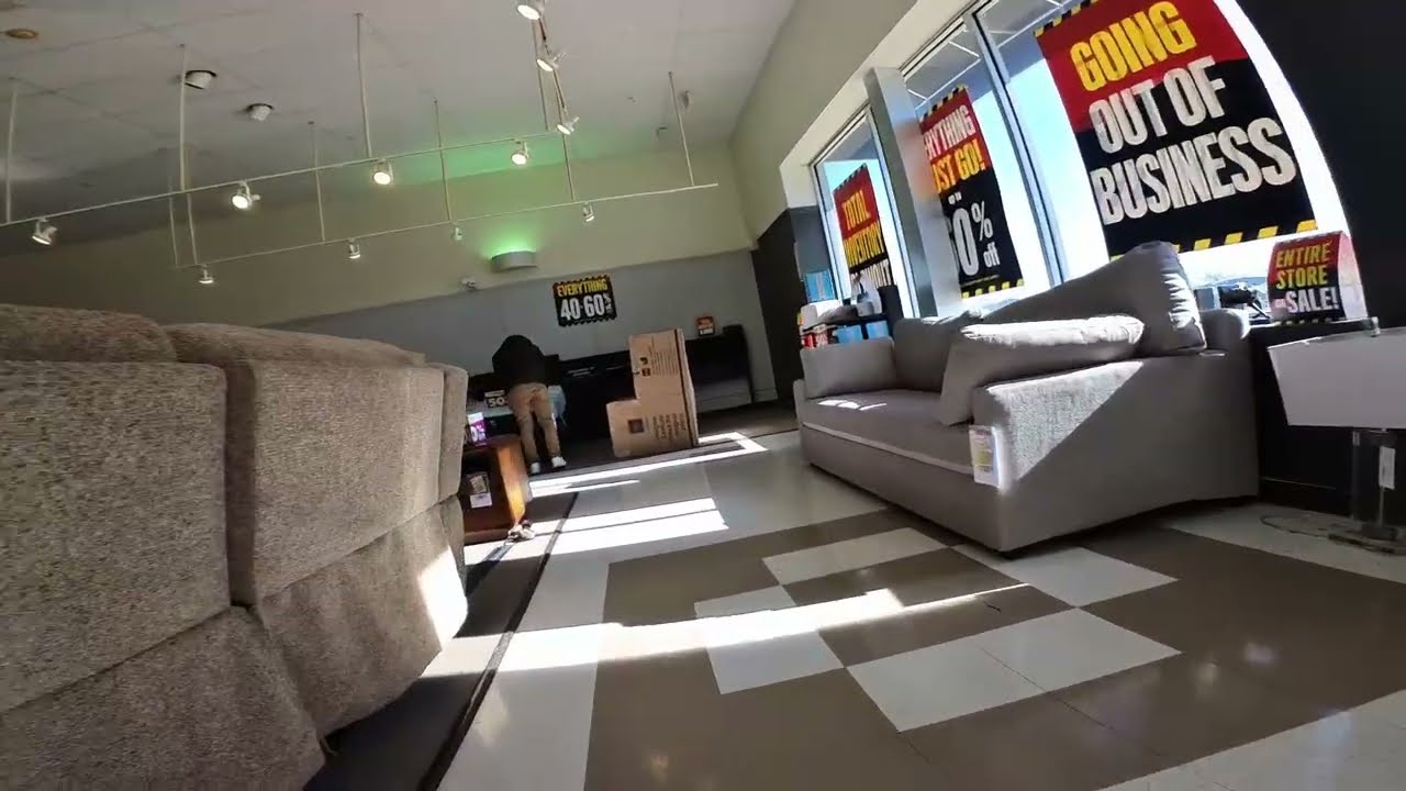 STORE CLOSING!!!! Value City Furniture.  Aurora IL