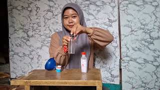 Reaksi Cuka dan baking soda untuk menunjukkan reaksi kimia dan pembentukan gas