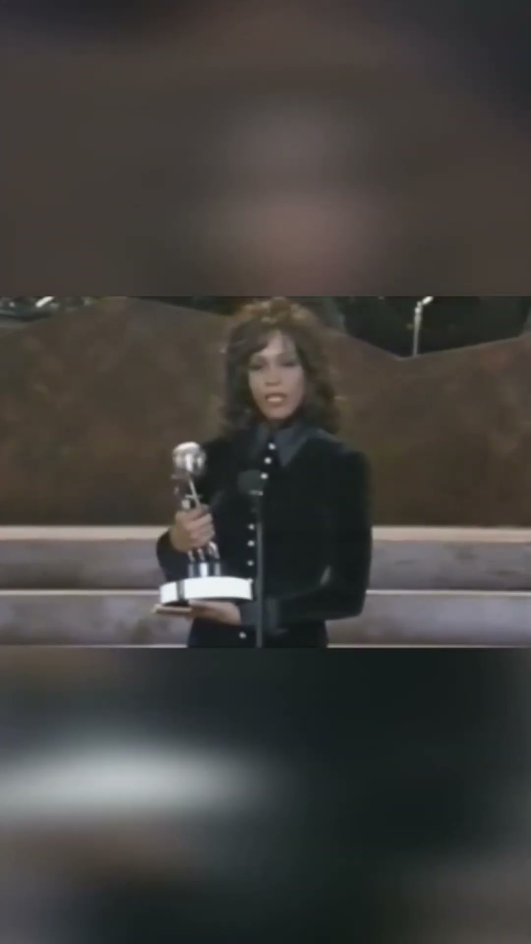 January 1994: Whitney wins Entertainer of the Year Award at the NAACP Image Awards. PART 1