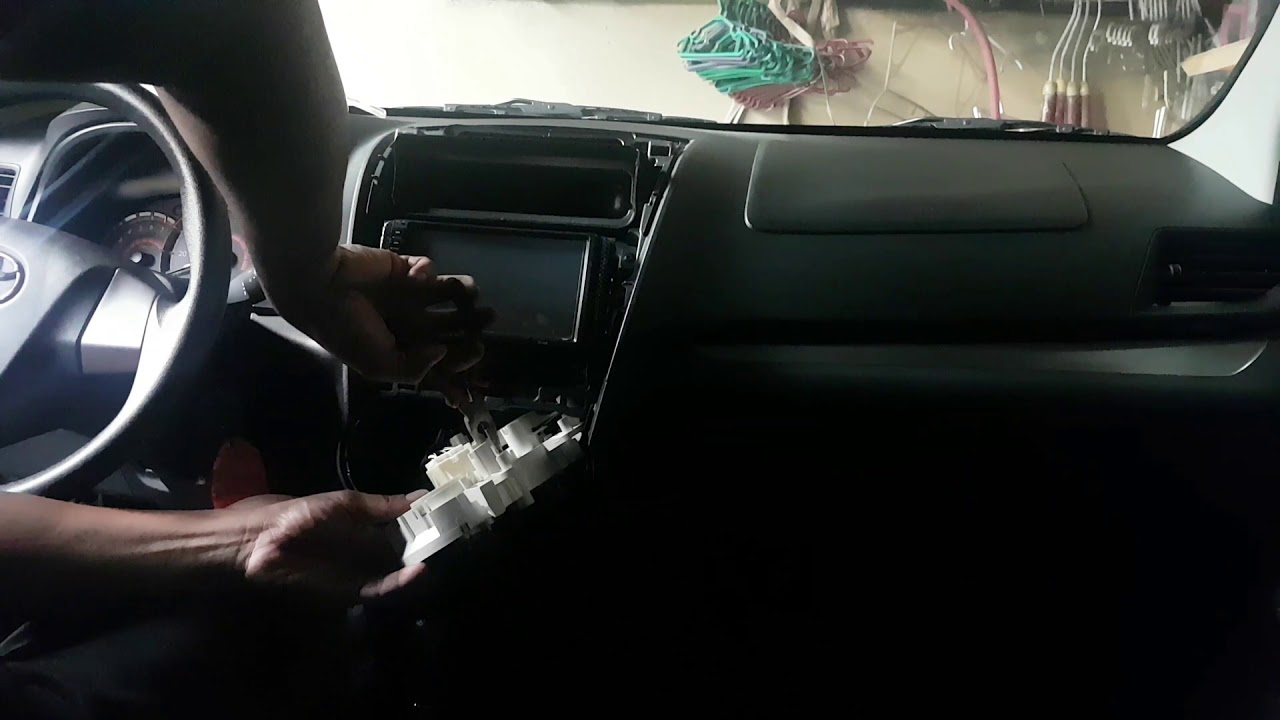 Avanza 2018 A/C & Shift Knob lights upgrade to LED - YouTube