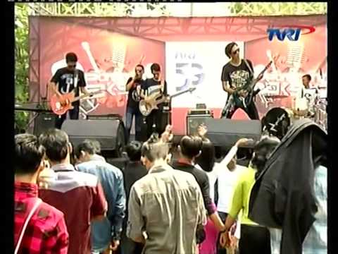 NIRWANA BAND   Satu Titik Tiga Koma Live Panggung Eksis TVRI