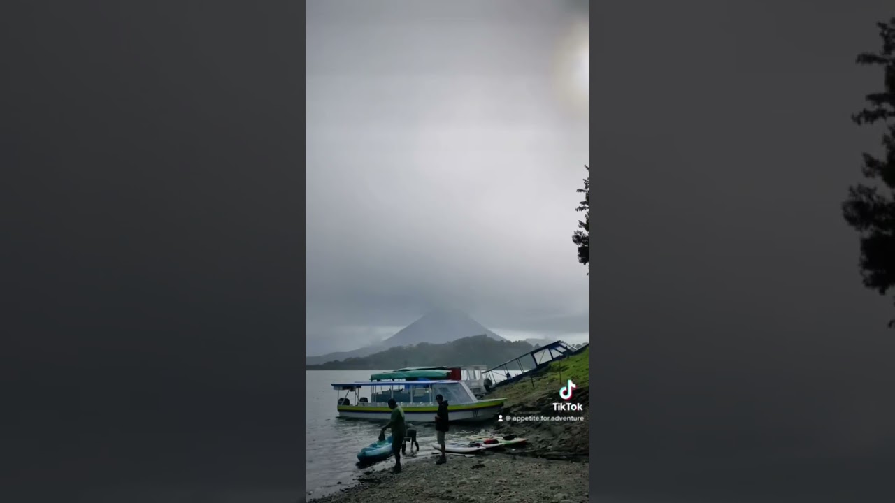 Taking a JEEP-BOAT-JEEP between cities in Costa Rica! From 