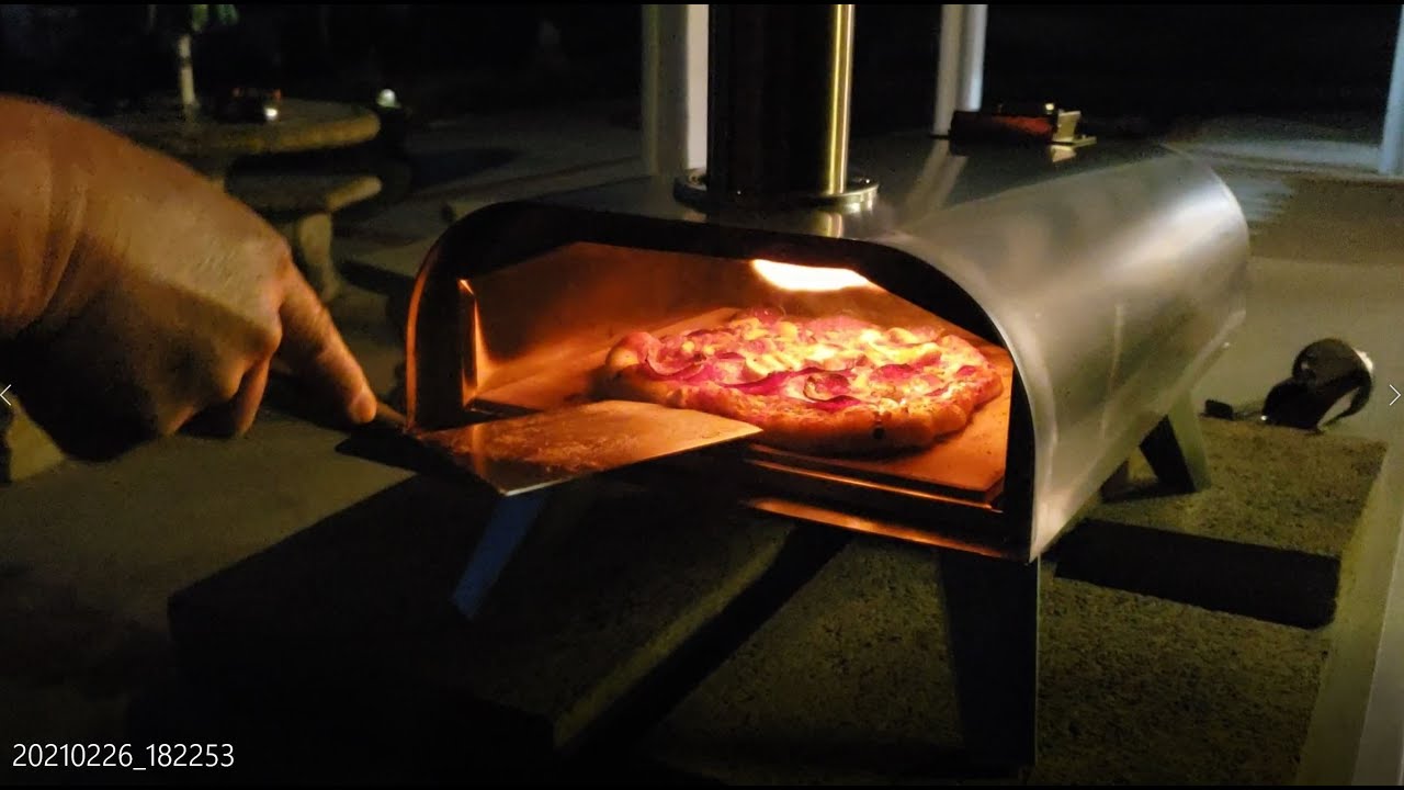 Big Horn Pellet Pizza Oven open box and first use 