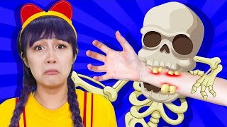 Skeleton House 🏠 | Nursery Rhymes | Tigiboo Kids Songs