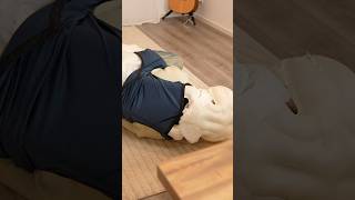Thumbnail for Ki Airbag 💨🤯 | Lewinray #shorts