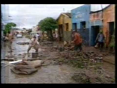 Enchente em Alagoa Grande