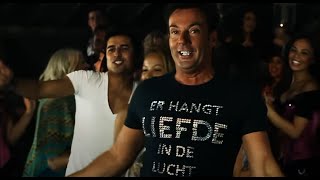 Watch Gerard Joling Er Hangt Liefde In De Lucht video