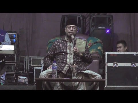 banyak-lucunya-ceramah-terbaru-kh.-m.-ridwan-dari-ciamis-|-live-desa-cihaur---maja-|-part-1