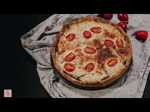 Video: Kā Pagatavot Sēņu Pīrāgu Ar Jaunajiem Sīpoliem