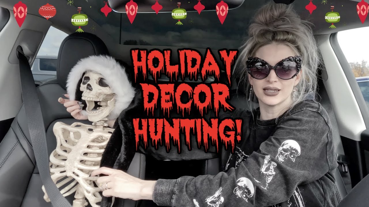 HOLIDAY DECOR HUNTING! HomeGoods, Bath & Body Works, Michaels & MORE!