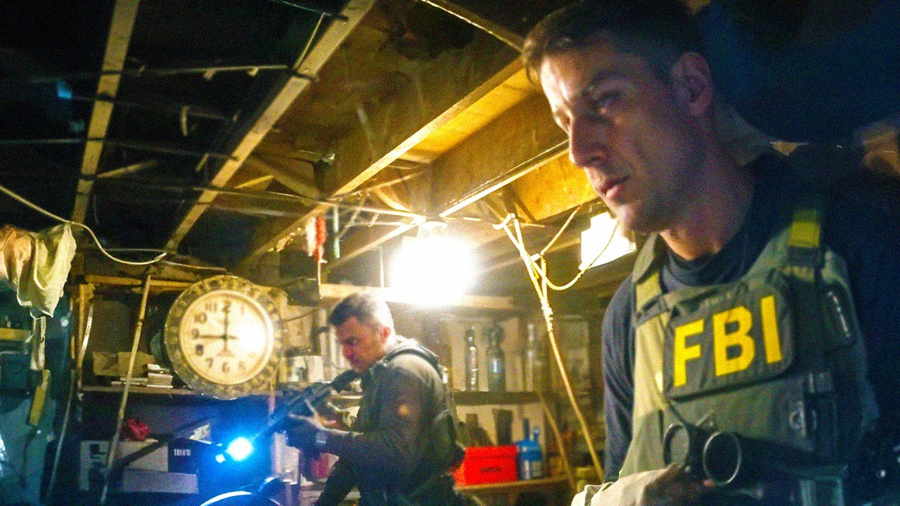 Cops Enter Man’s Basement and Freeze at What They See