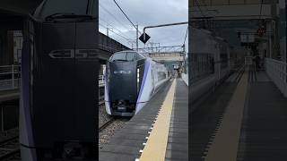 E353系付属編成による特急信州　安茂里駅高速通過