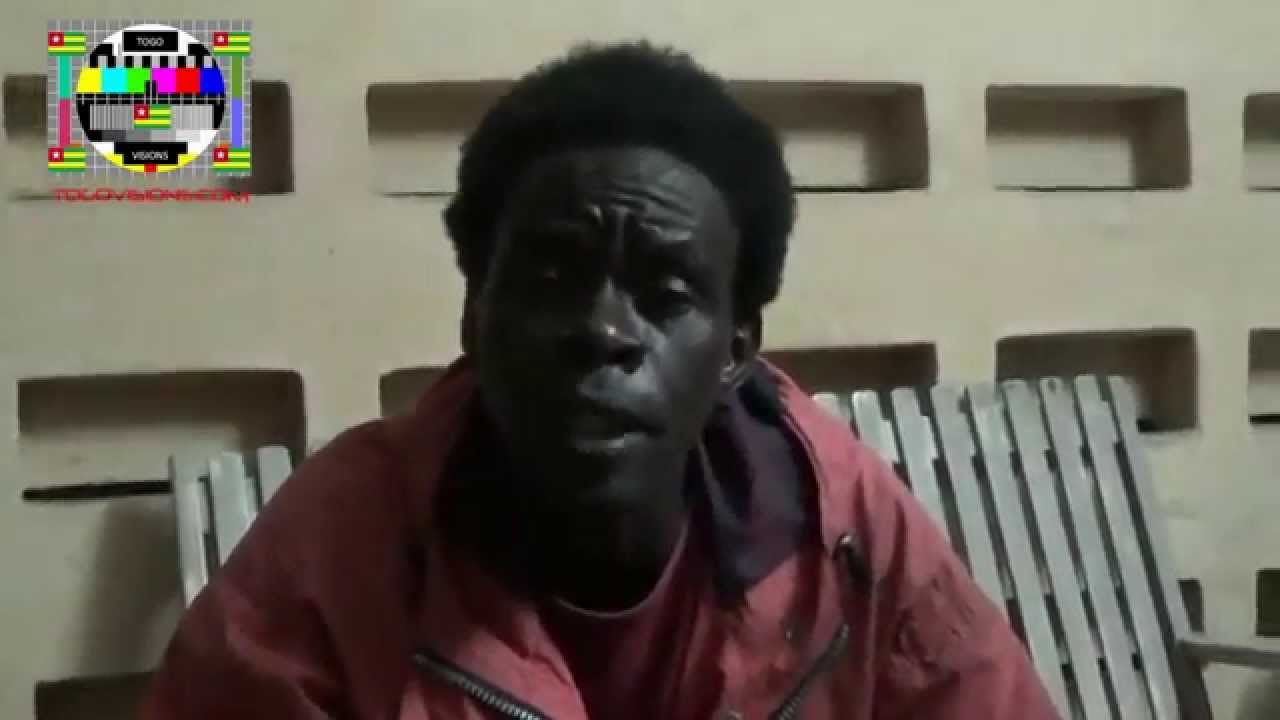 Eric MC: il est temps de se réveiller car il faut libérer le peuple, l'armée tire sur nos élèves