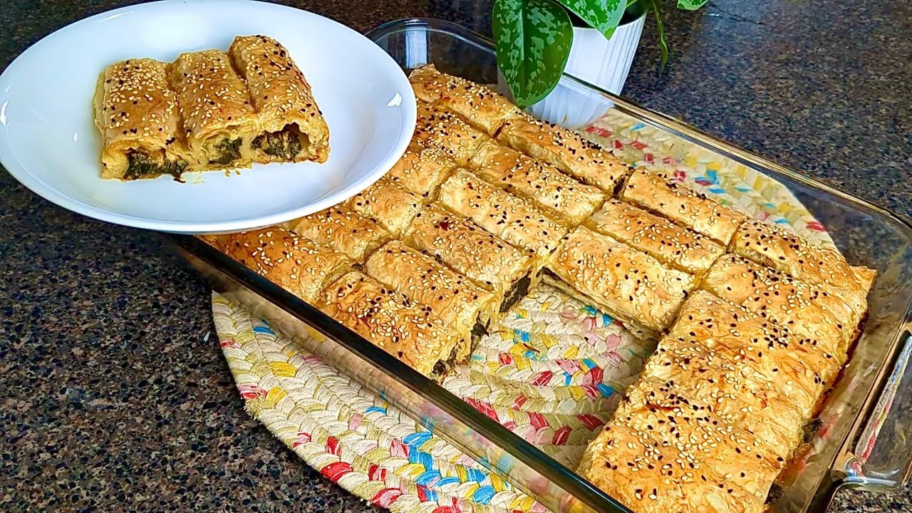 فطيرة السبانخ والجبن بعجينة البقلاوة لذيذة وصحية بدون سمن او زبدة-Cheesy Phyllo Spinach Pie