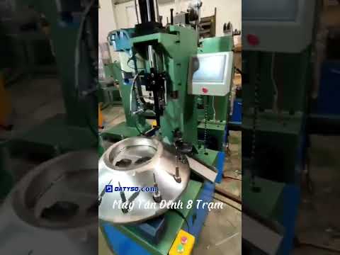Video Máy tán đinh 8 trạm ứng dụng trong ngành sản xuất xe... - youtube