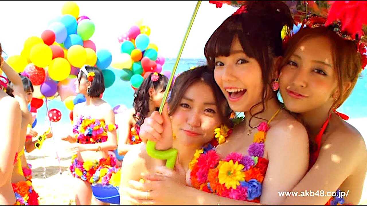 AKB48 : さよならクロール (201305) - YouTube