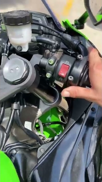 Funny video of Kawasaki Ninja ZX6R😂😂😂#shorts #short #viral #funny #tiktok #ninja #kawasaki #zx6r