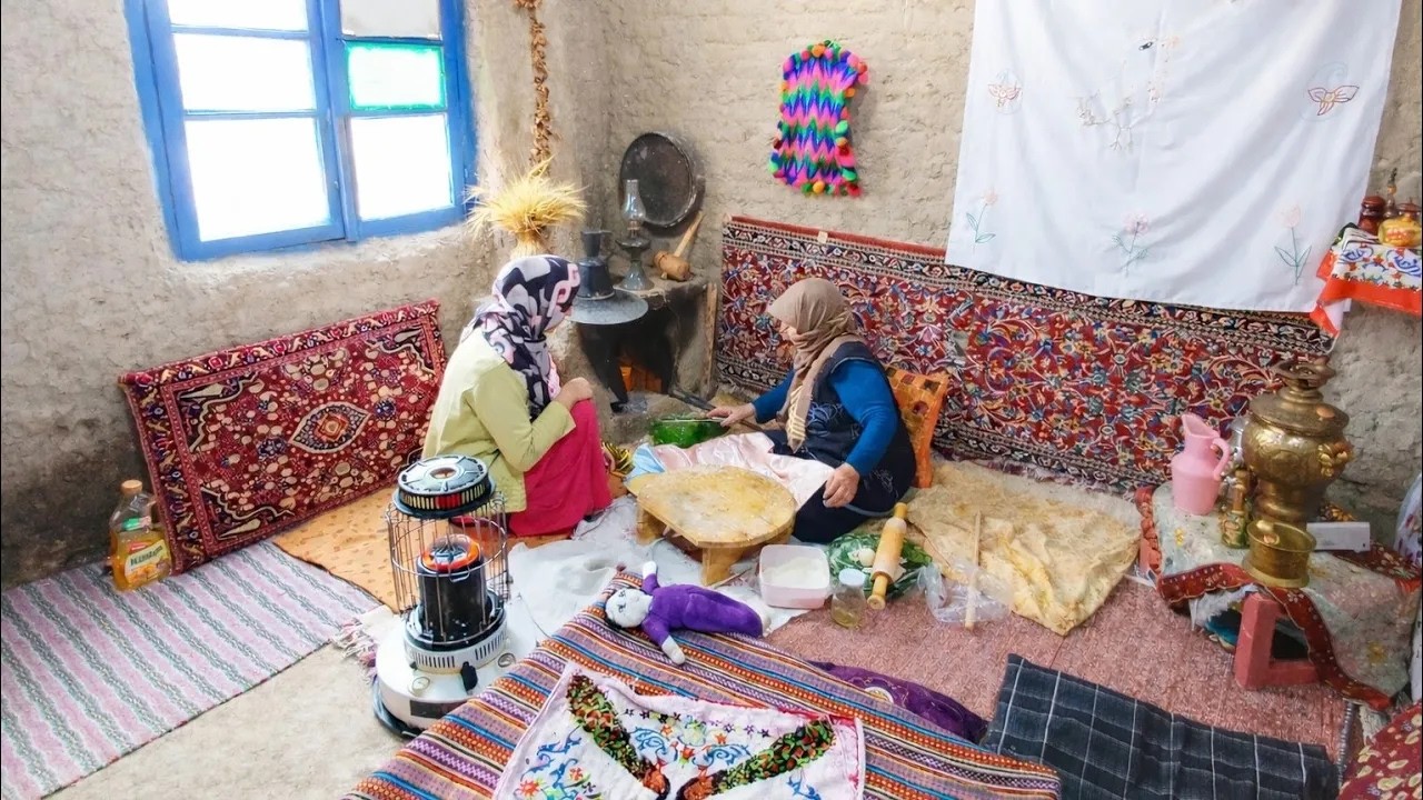 Простая деревенская жизнь | Бабушка печет булгур