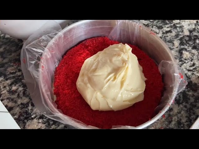 Mistura para bolo Red Velvet FunCakes · FunCakes · El Corte Inglés