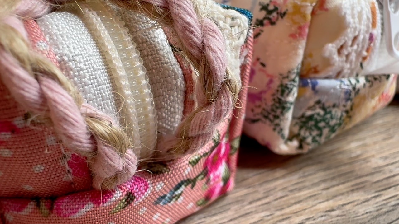 Берите лоскут 15/15 см. и шейте самый удобный и нужный аксессуар как для себя так и на продажу!