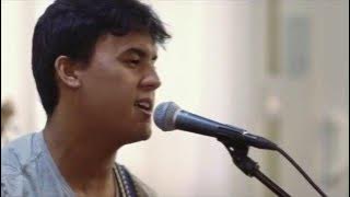Blayne Asing - Molokai on my Mind (HiSessions.com Acoustic Live!)
