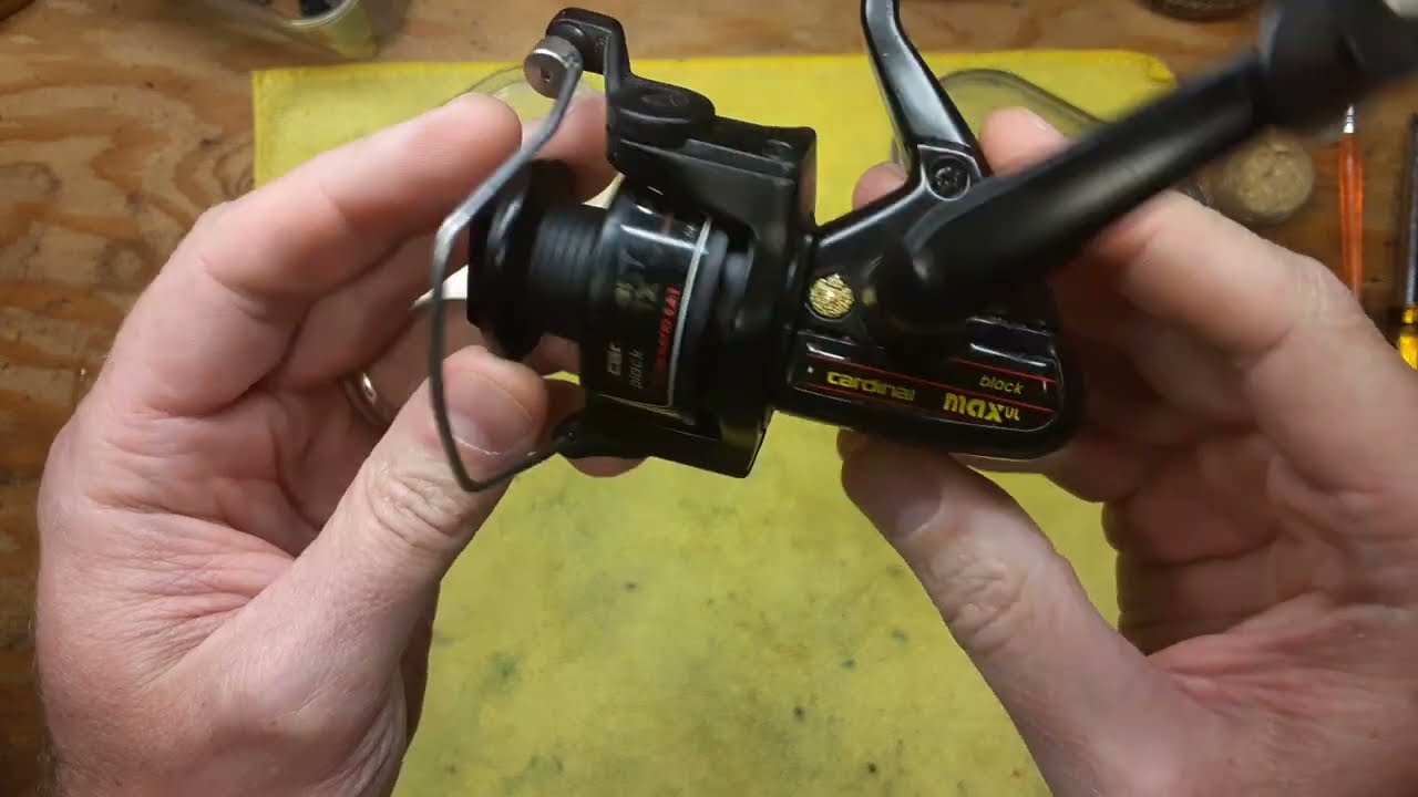 ABU CARDINAL BLACK MAX ULスピニングリール Abu Garcia Cardinal Black Max UL Service - YouTube