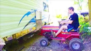 Sagging Wall Lift   Weekend Warrior Toy Hauler Camper Trailer RV