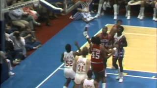 Charles Barkley Scores 20 Points vs. New Jersey Nets