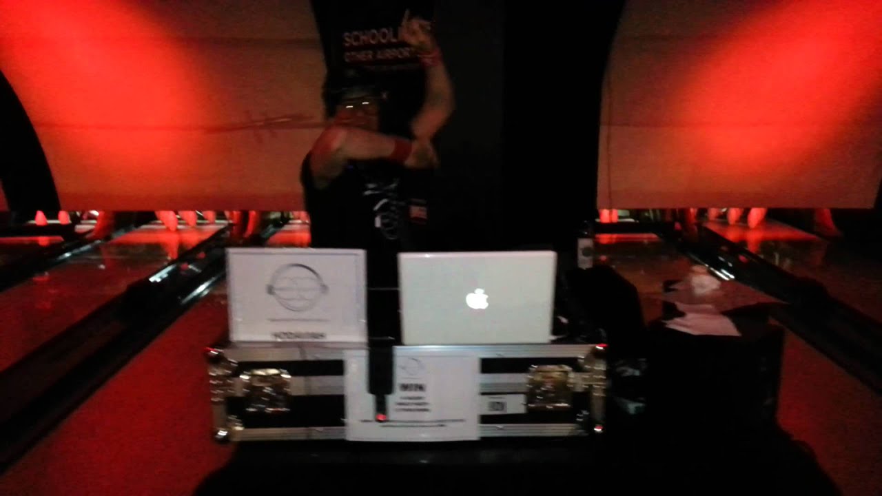 DJ HADOVIA @ Yelp party strike bowling silent disco