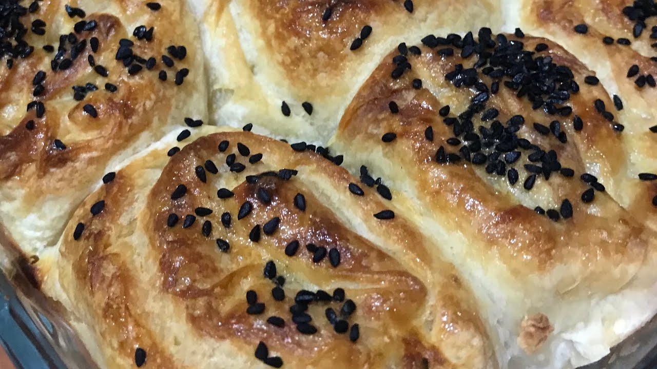 BÖREK SEVERLER İÇİN ISLATILMIŞ GÜL BÖREĞİ - ŞAFAK'TAN LEZZETLER - YouTube