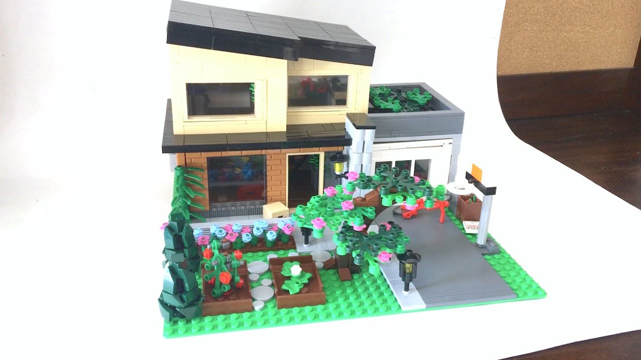 luft Problemer gradvist COZY LEGO Modern House MOC | Detailed Garden, Full Interior, + MORE! | Full  Tour! - YouTube