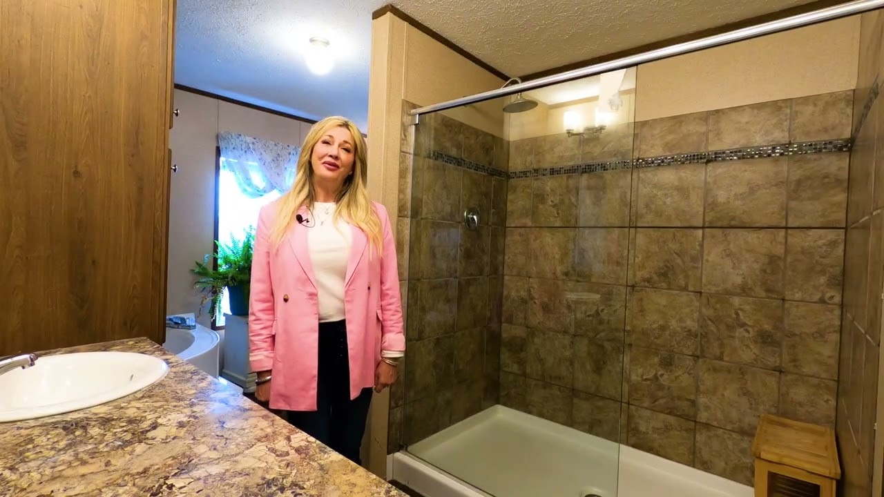 11508 Co Rd 7630, Caulfield, MO 65626