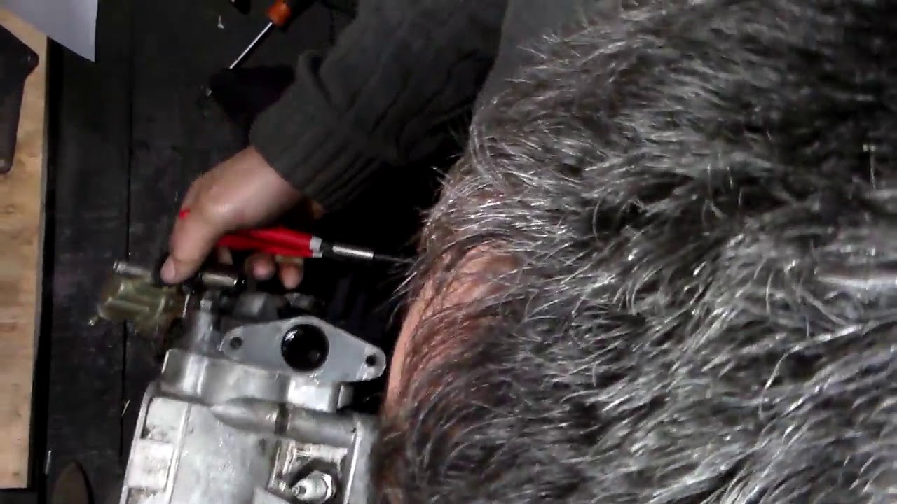 Как поменять трамблер на таврии - фото