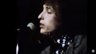 Video thumbnail of "Bob Dylan - Just Like A Woman [LIVE FOOTAGE / HQ AUDIO] (Dublin, 1966)"