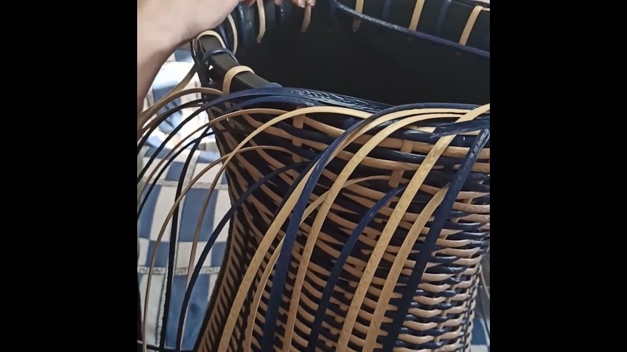 Плетём высокое напольное кашпо из ротанга😍 ️ - YouTube