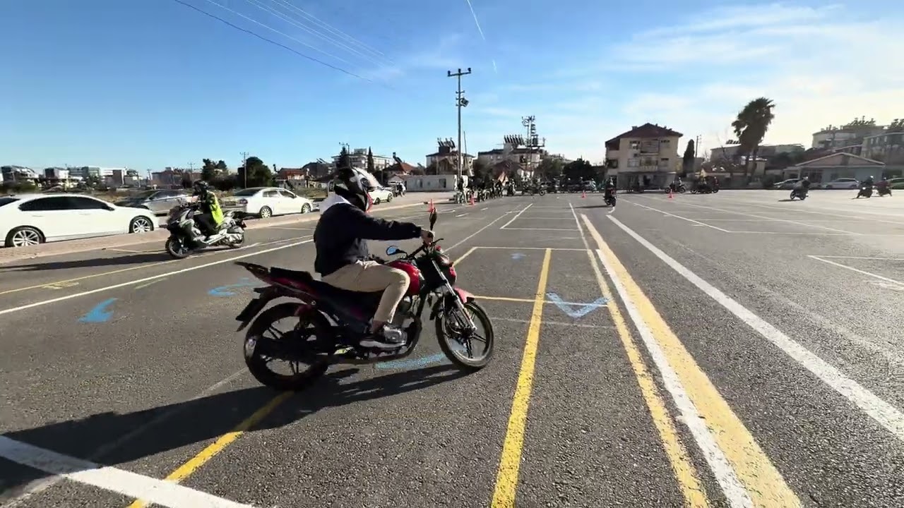 Yeni yönetmeliğe göre U dönüşü detaylı gösterimi