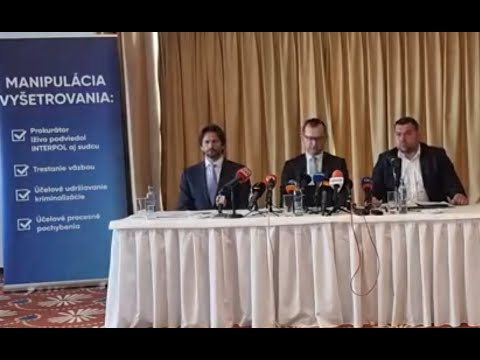 Video: Christopher Mallick Neto vrijednost: Wiki, oženjen, porodica, vjenčanje, plata, braća i sestre