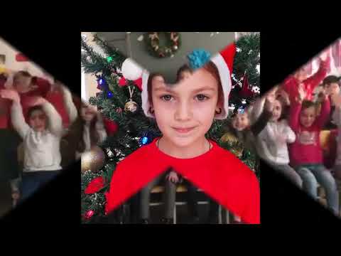 პირველკლასელები გილოცავენ ახალ 2020 წელს