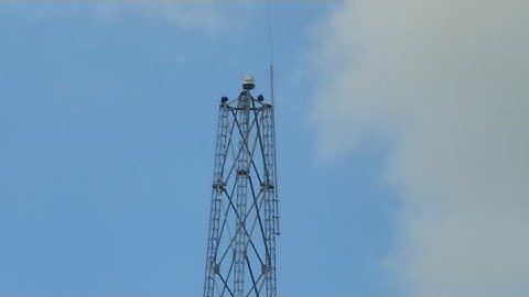 The lattice cell tower with an FH-308 xenon strobe in Joplin, MO