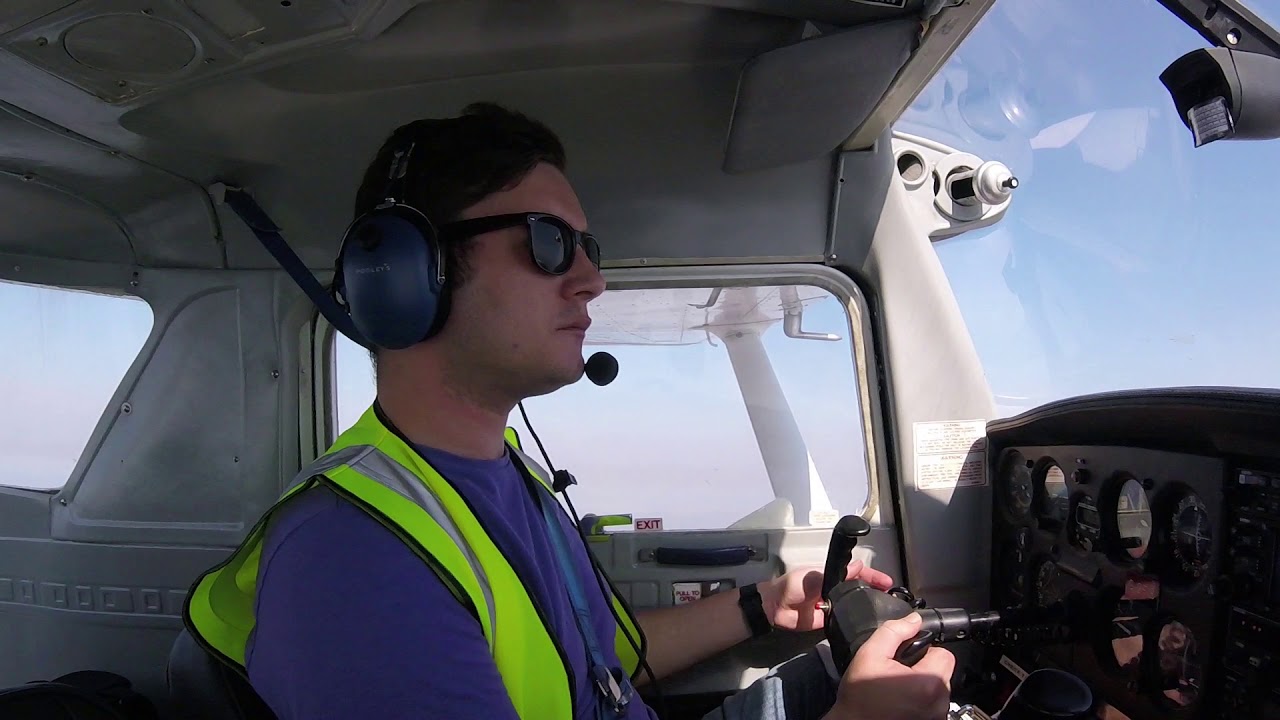 My First Solo Navigation Flight , (Cessna 152) PPL Student + ATC Audio Commentary