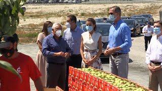 Doña Letizia conquista la huerta murciana con su conjunto más romántico