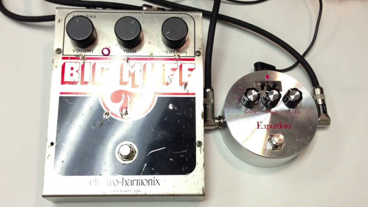 Electro Harmonix Big Muff vs Bixonic Expandora - YouTube