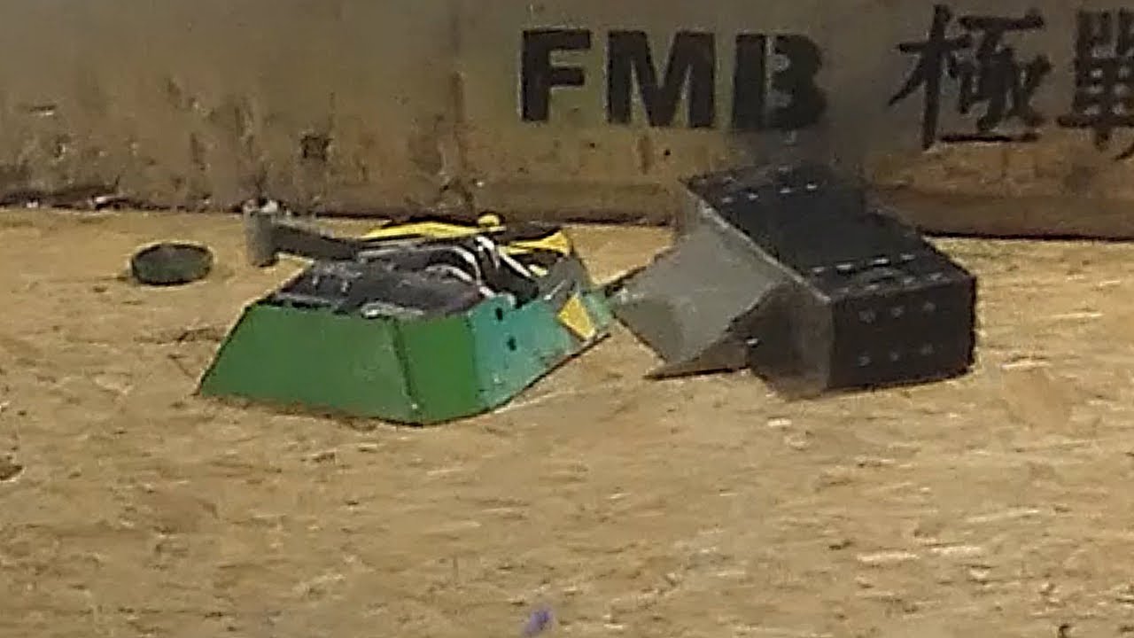 Banshee vs Holzmeister | Dutch Robot Games 2022