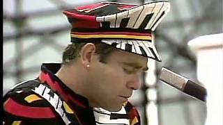 Video thumbnail of "Elton John - Imagine (Central Park 1980) - HD"