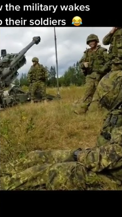 alarm bangun tidur 😅 #funny  #hiburan #prank #military #soldier #tentara #alarm #ngakak  #lucu